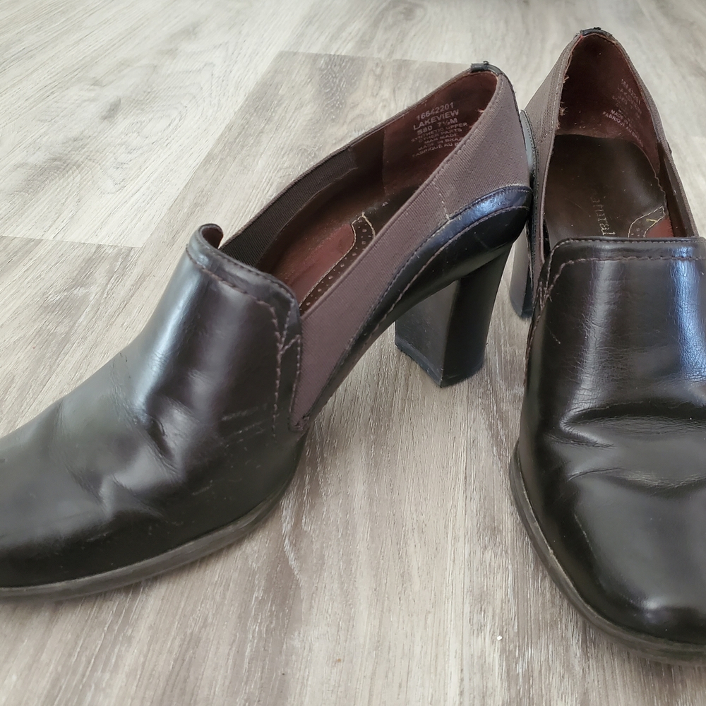 🌟5/$15🌟 7.5 US - Brown Chunky High Heel - Naturalizer